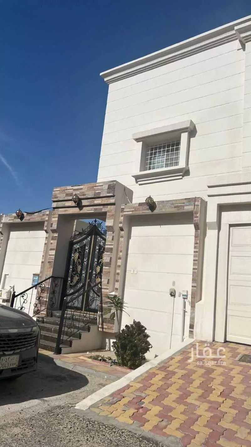 5 bedroom villa in Al Faisaliyyah 1