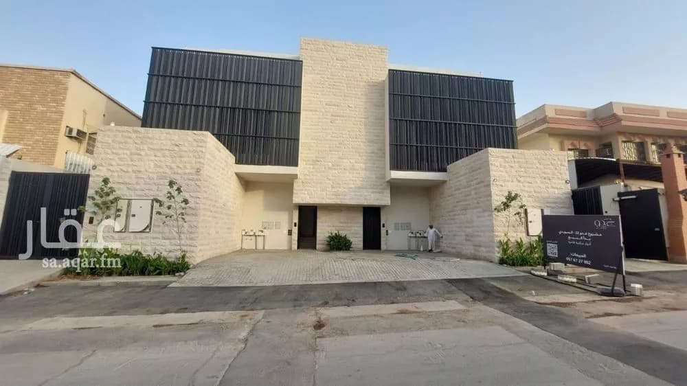 3 bedroom floor in As Suwaidi 2