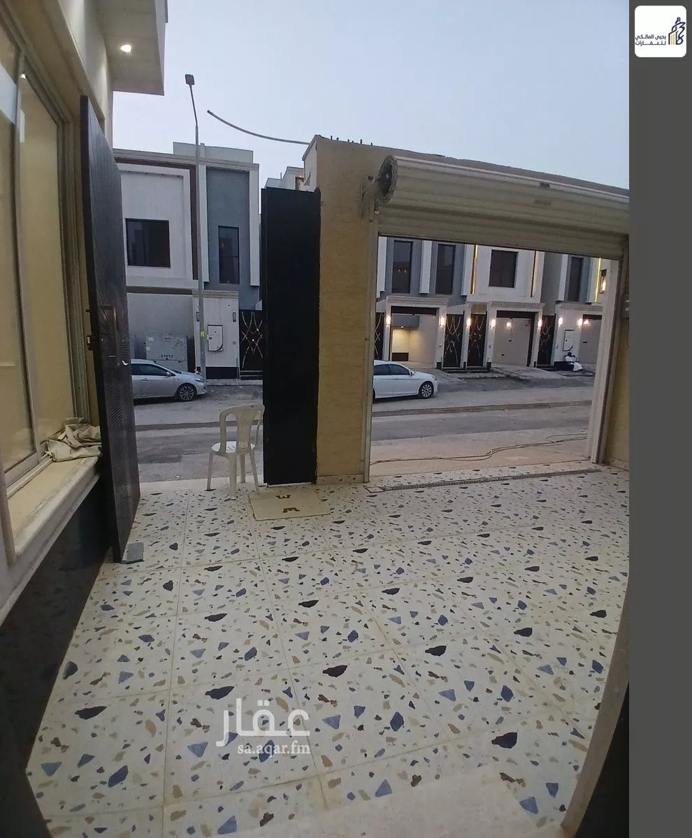 دور 4 غرف في الجنادرية 18