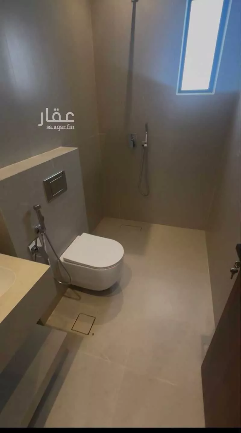 دور 3 غرف في النظيم 8