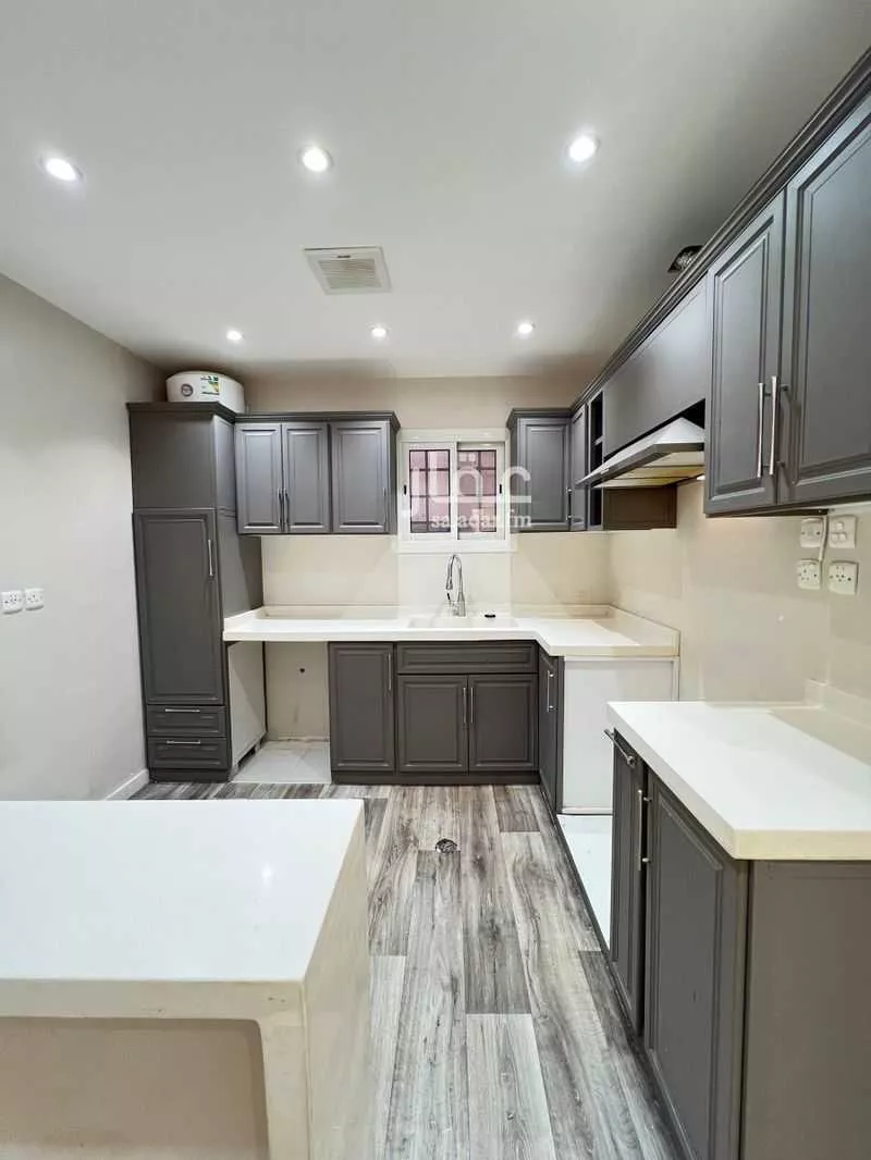 3 bedroom apartment in Al Izdihar 6