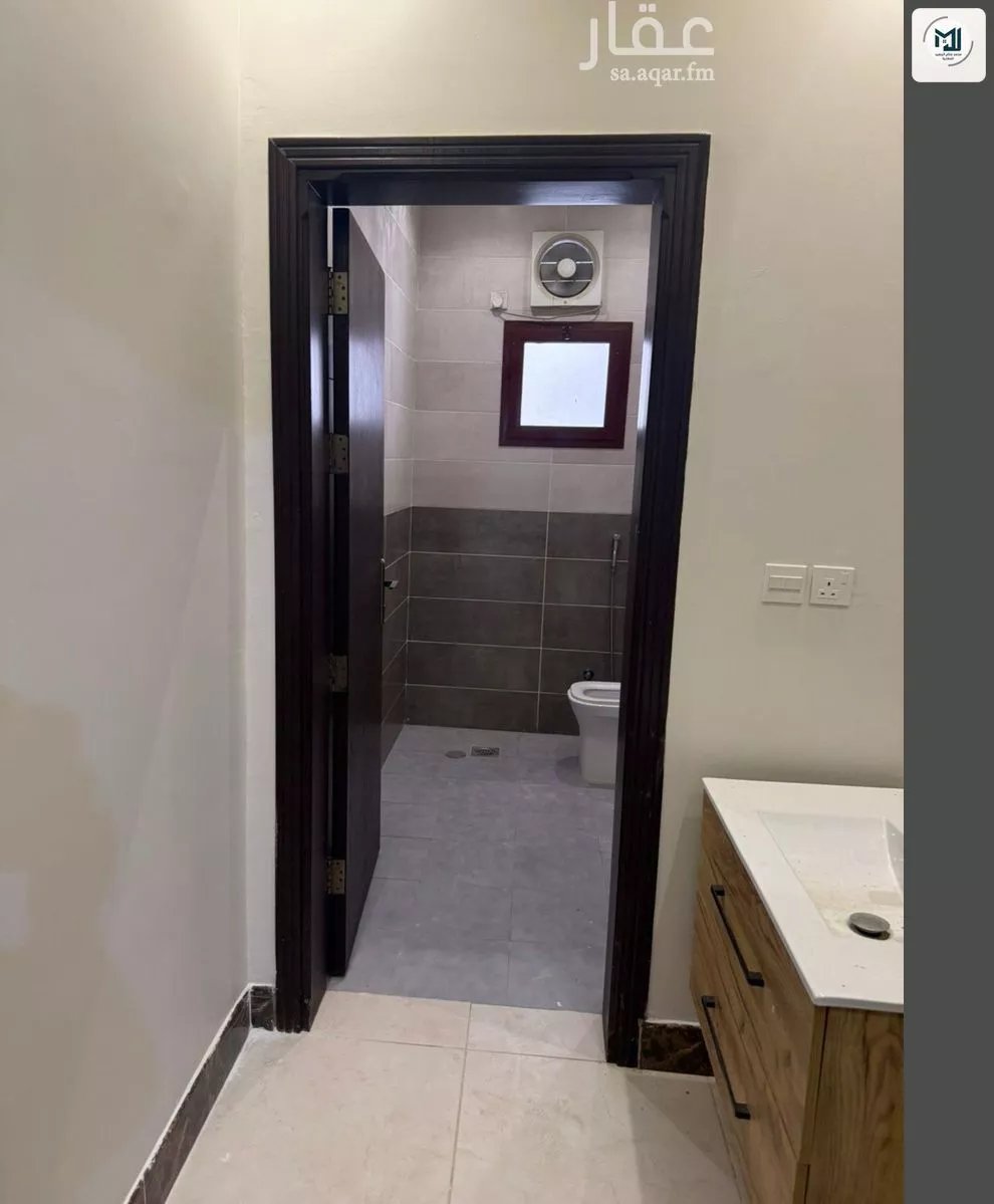 شقة 3 غرف في الزمرد 8