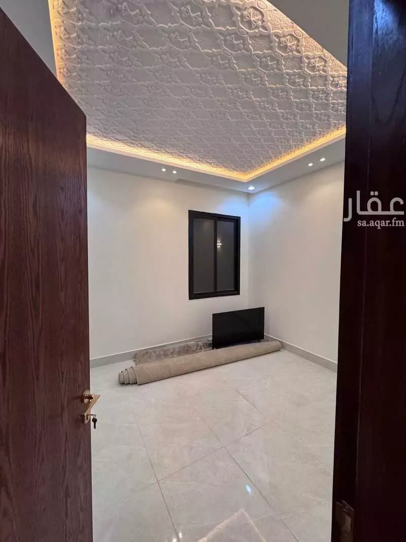 6 bedroom floor in Badr 4