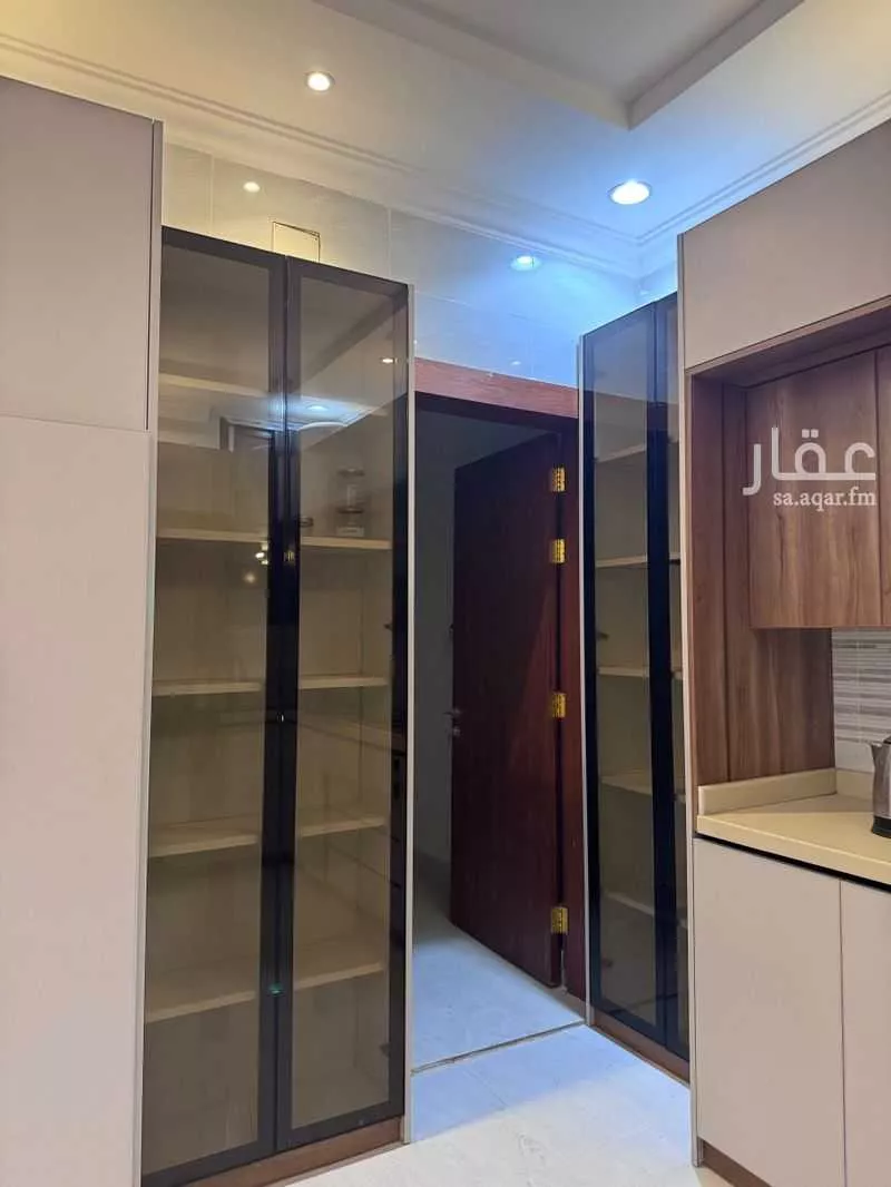 6 bedroom floor in Badr 5