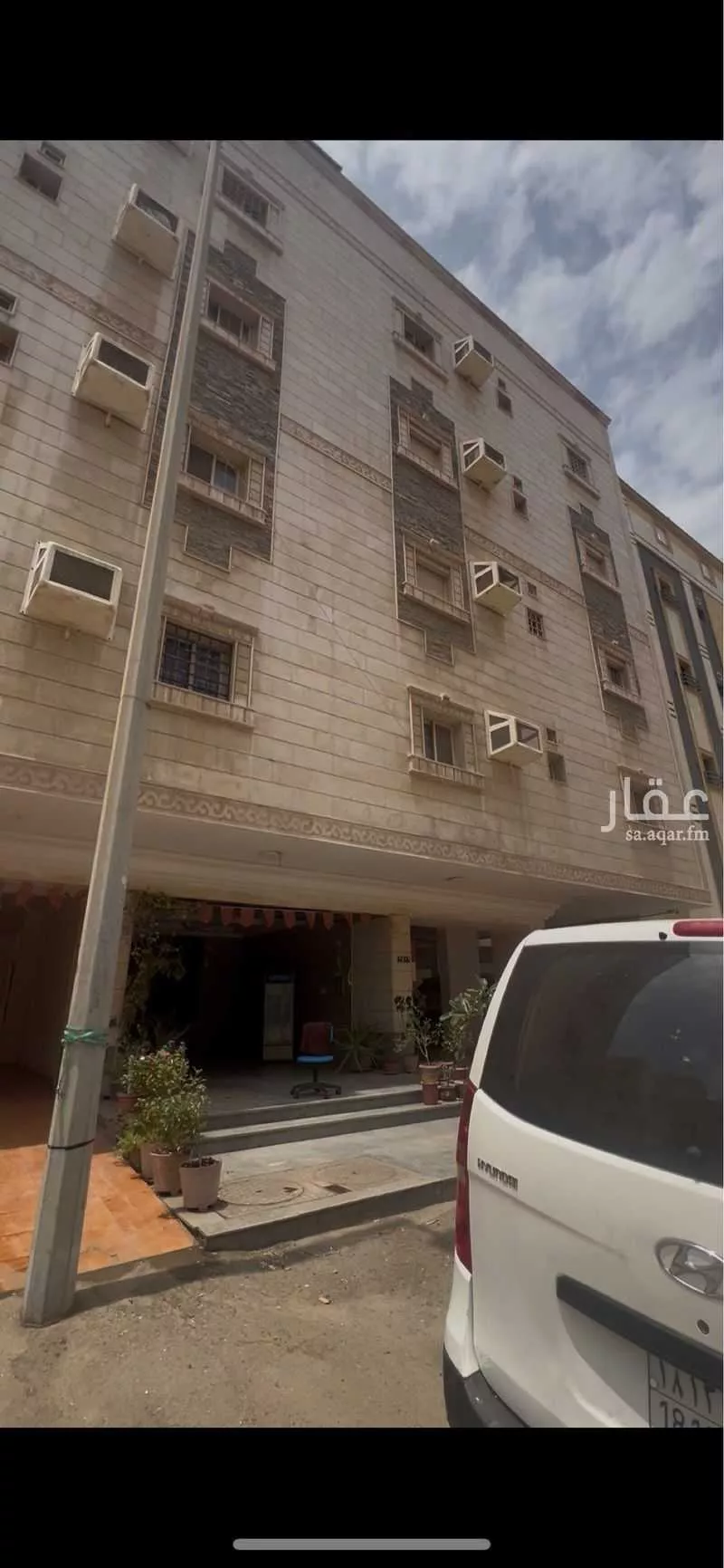 4 bedroom apartment in Ar Rayan 17