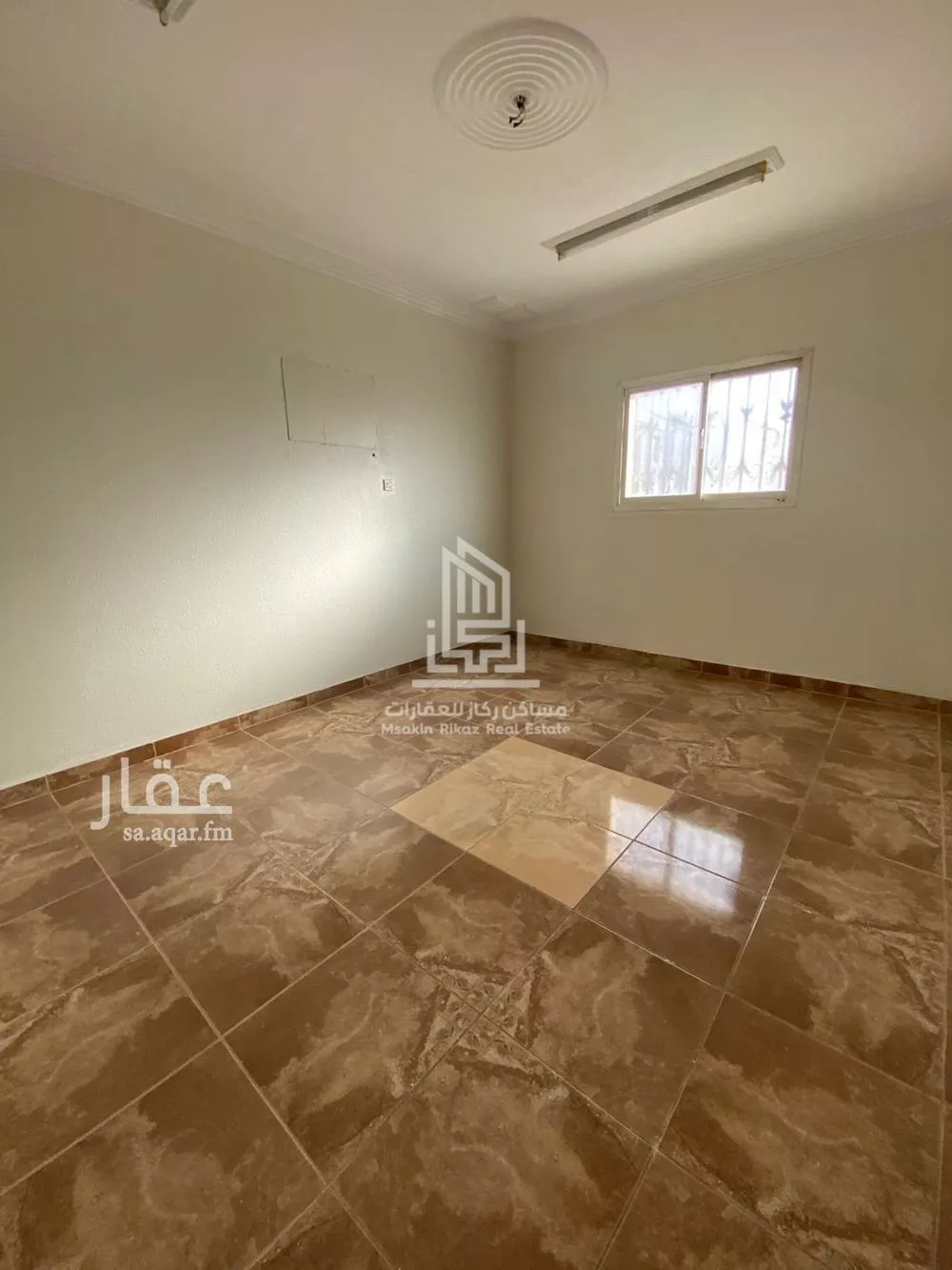 4 bedroom apartment in Al Salam 9