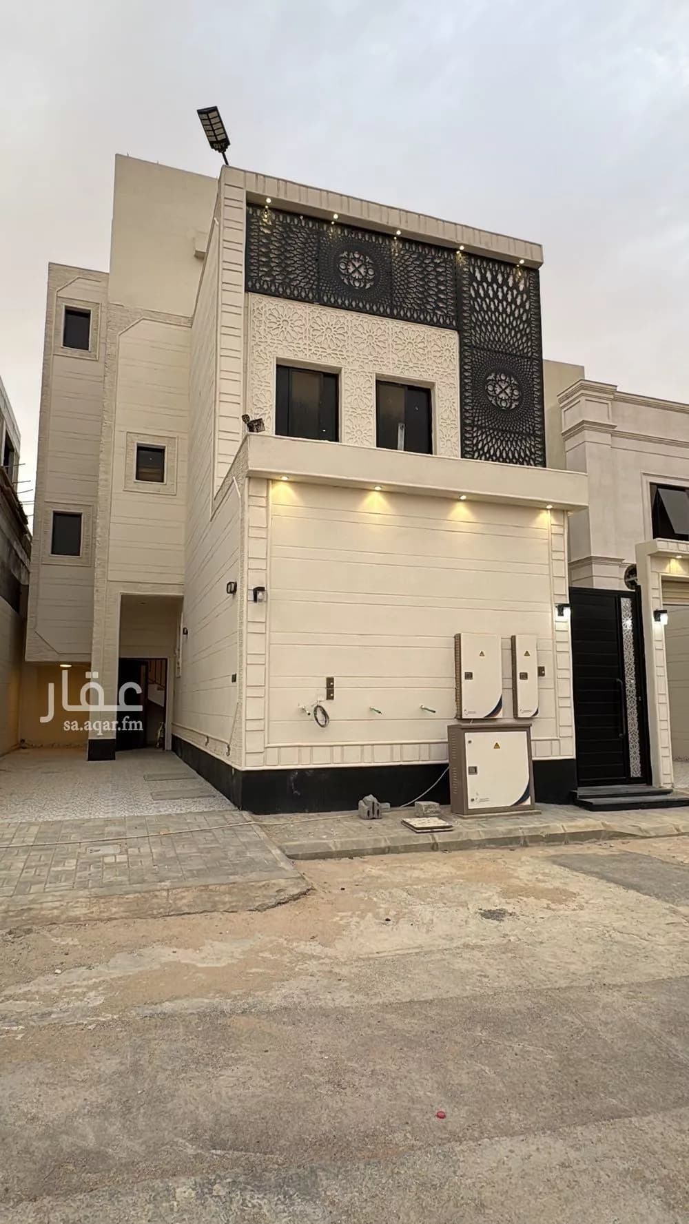 4 bedroom apartment in Ash Sharq 5