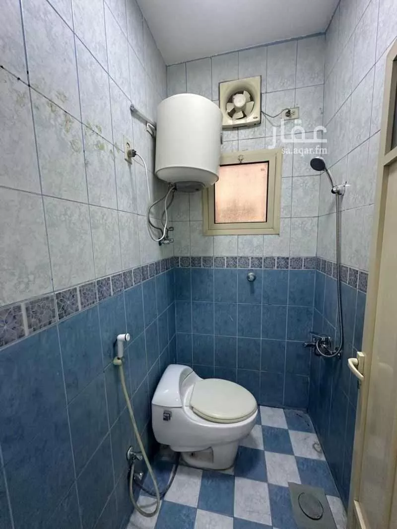 شقة 1 غرف في احد 4