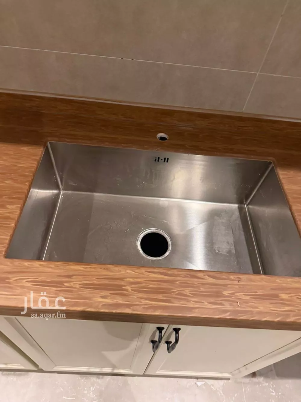 4 bedroom apartment in Ash Shulah 20