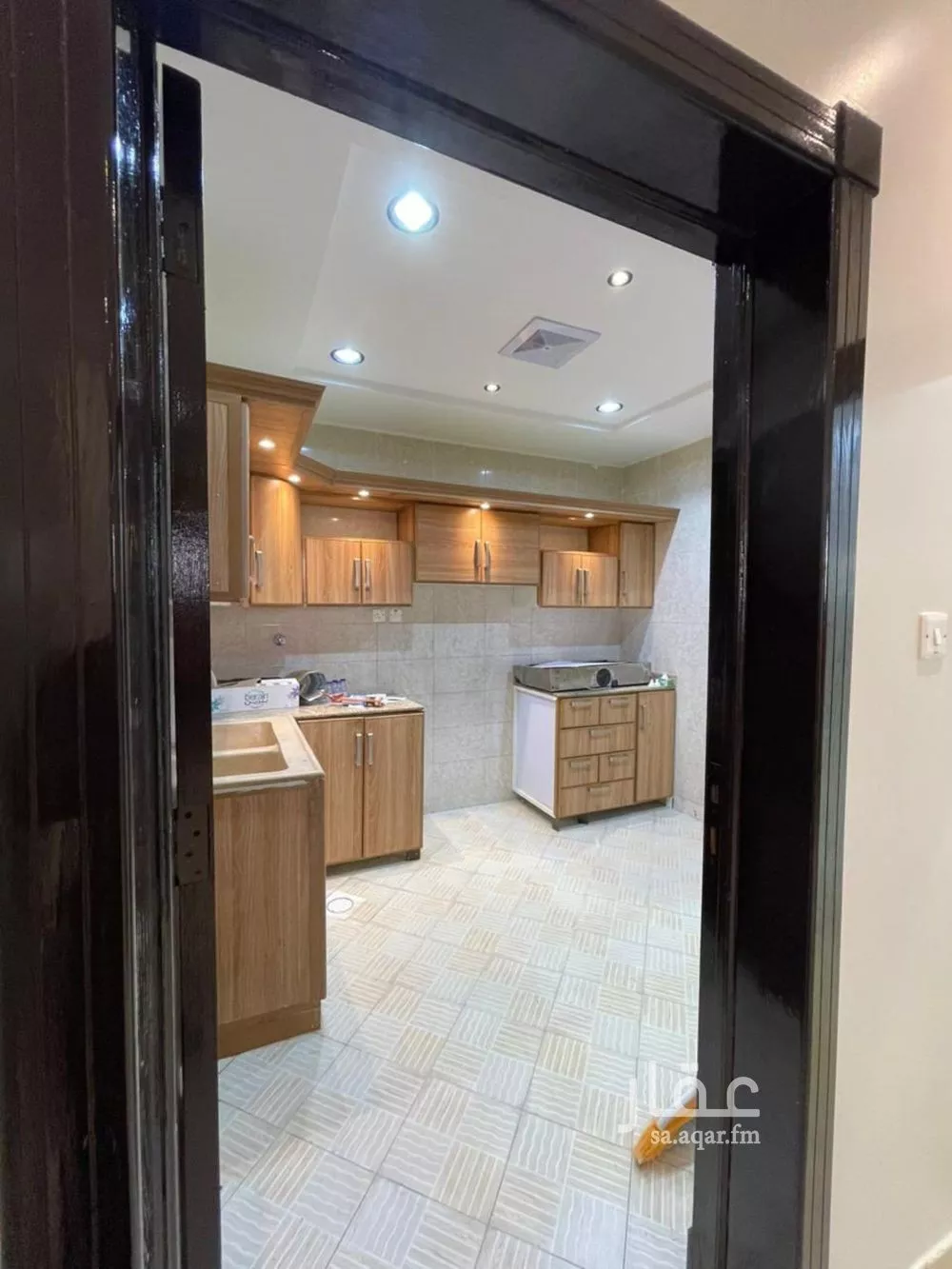 3 bedroom apartment in Dhahrat Laban 1