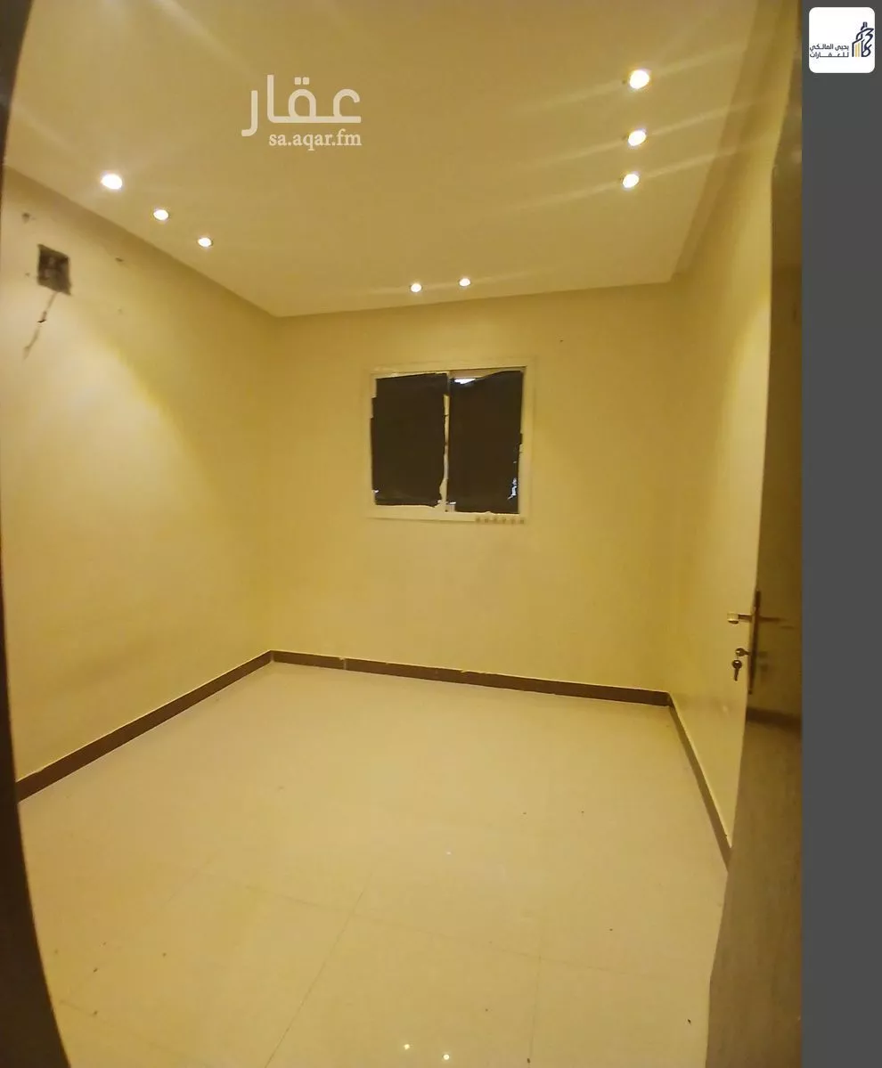 شقة 3 غرف في الرمال 3