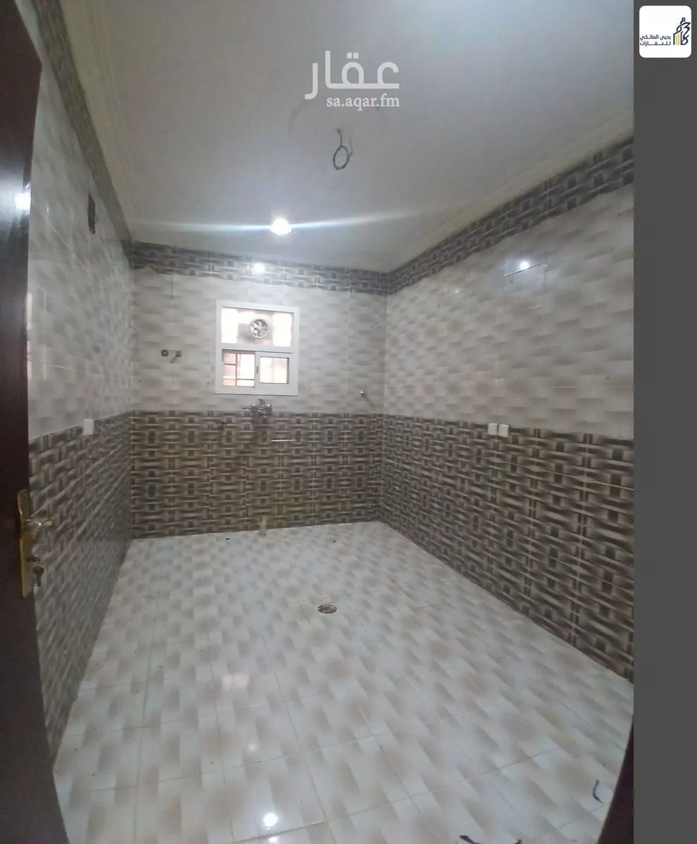 شقة 3 غرف في الرمال 4