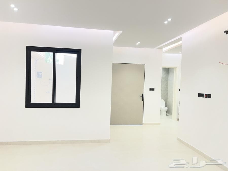 فيلا 9 غرف في العزيزية الثاني 16
