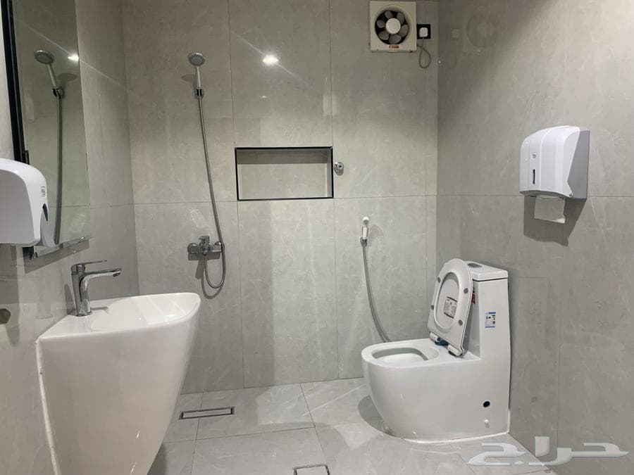 شقة 5 غرف في الشرائع 2