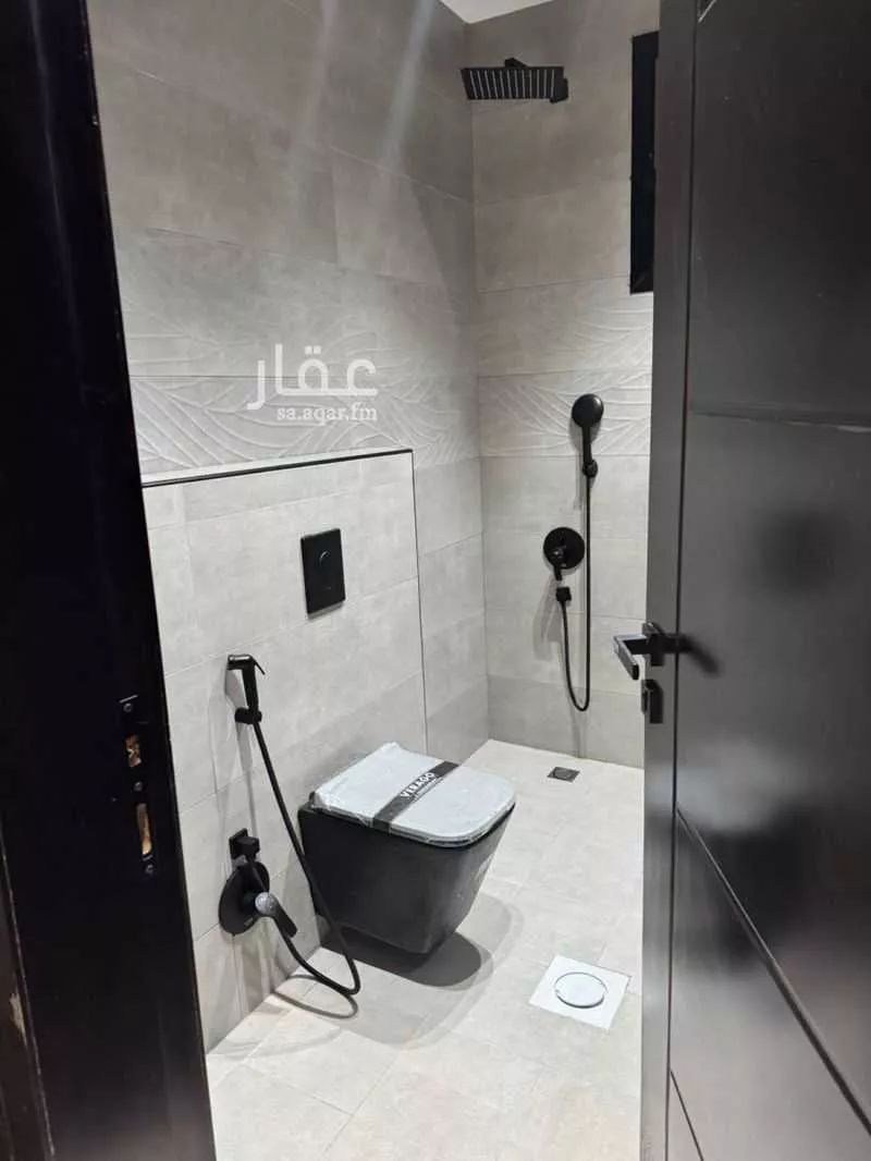 3 bedroom apartment in Al Qadisiyah 7