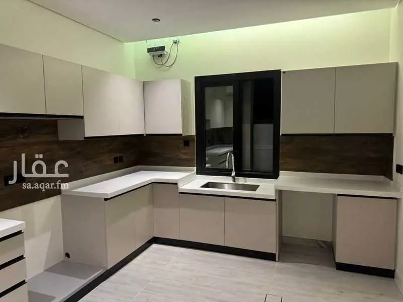 2 bedroom apartment in Granada 8