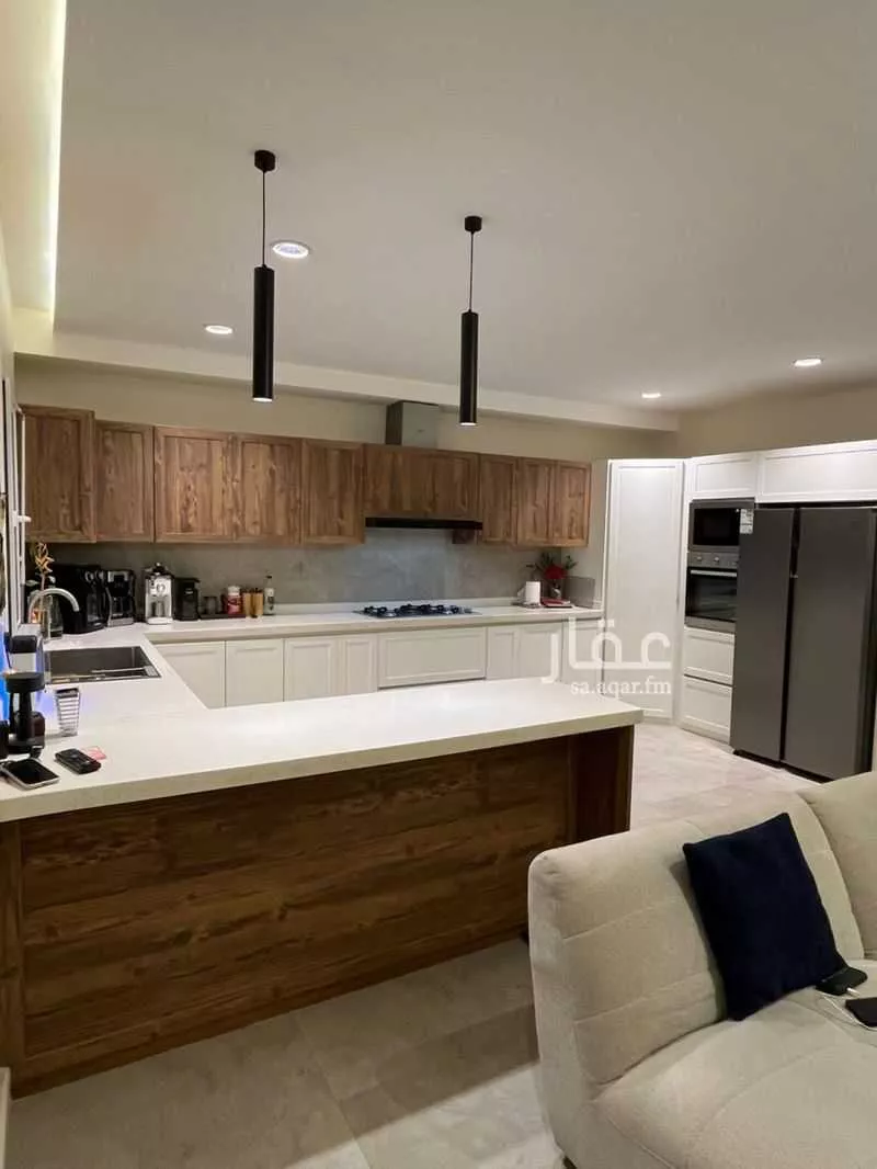 5 bedroom villa in Al Aridh 4