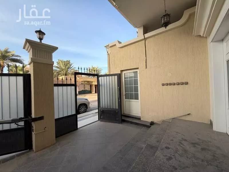 8 bedroom villa in Al Hizam Al Akhdar 10