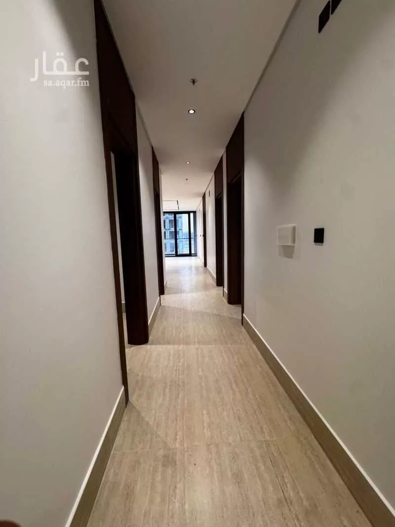 شقة 3 غرف في الخور 7