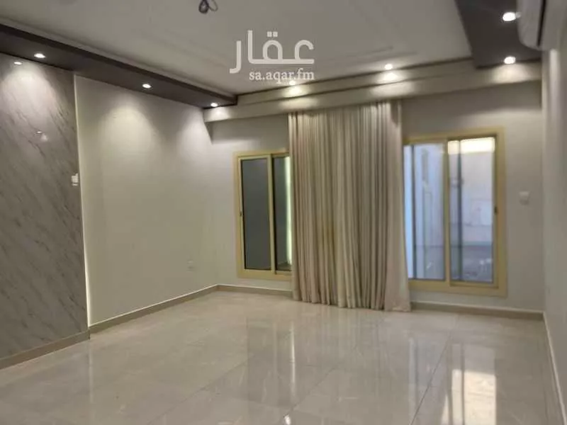 فيلا 7 غرف في الياقوت 8