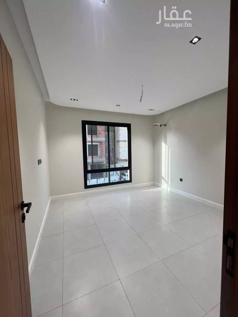 شقة 3 غرف في النعيم 1