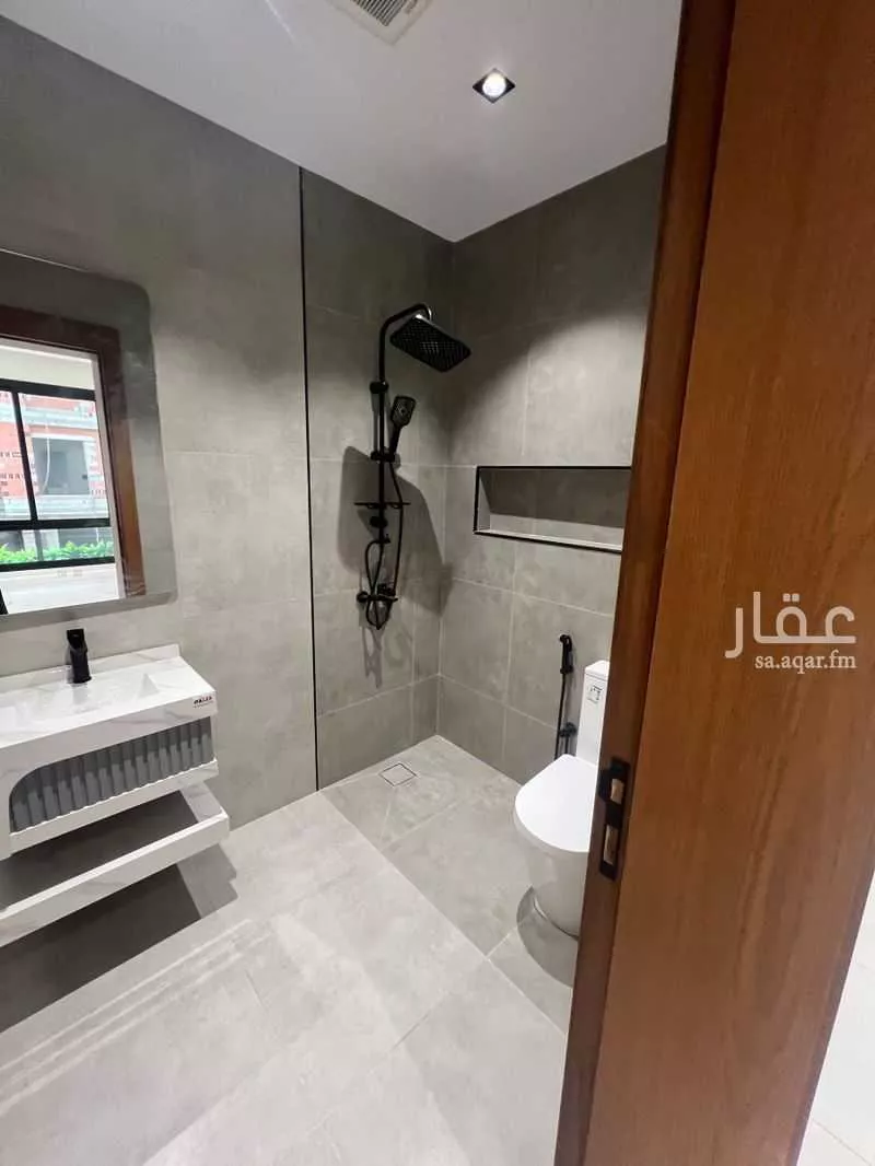 شقة 3 غرف في النعيم 6