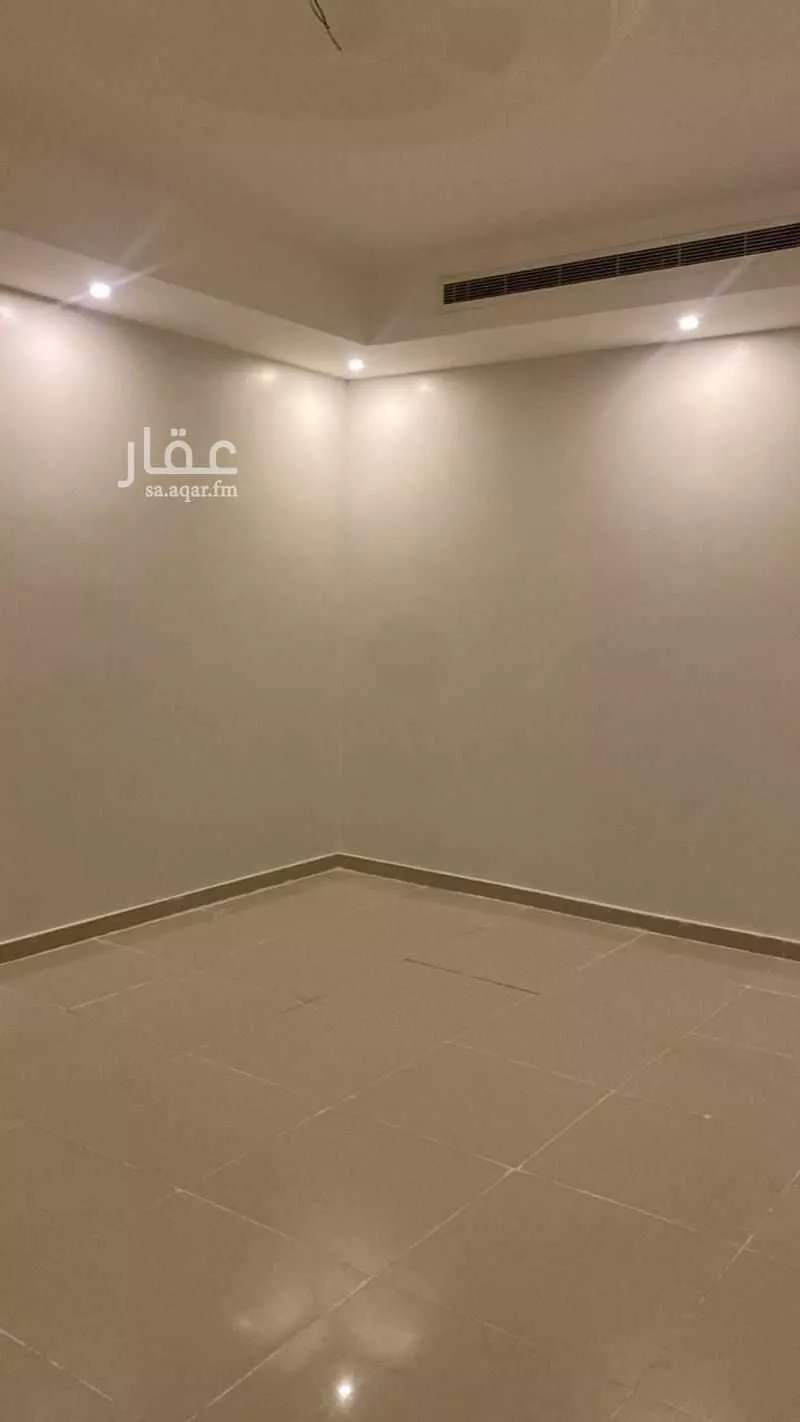 شقة 5 غرف في الرويس 6