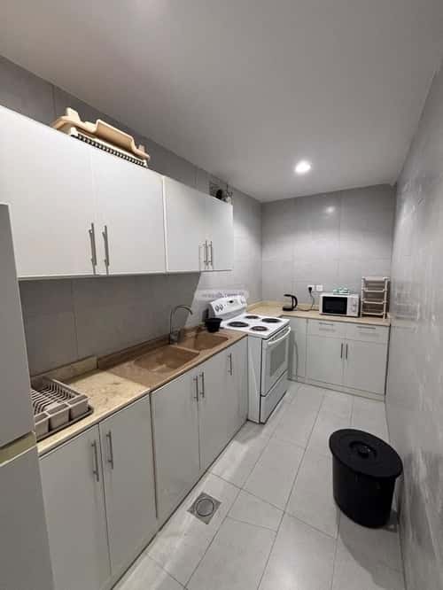 شقة 1 غرف في النفل 10