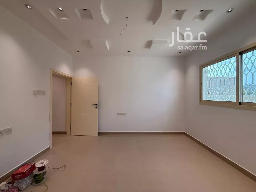 دور 4 غرف في الملك فهد 9