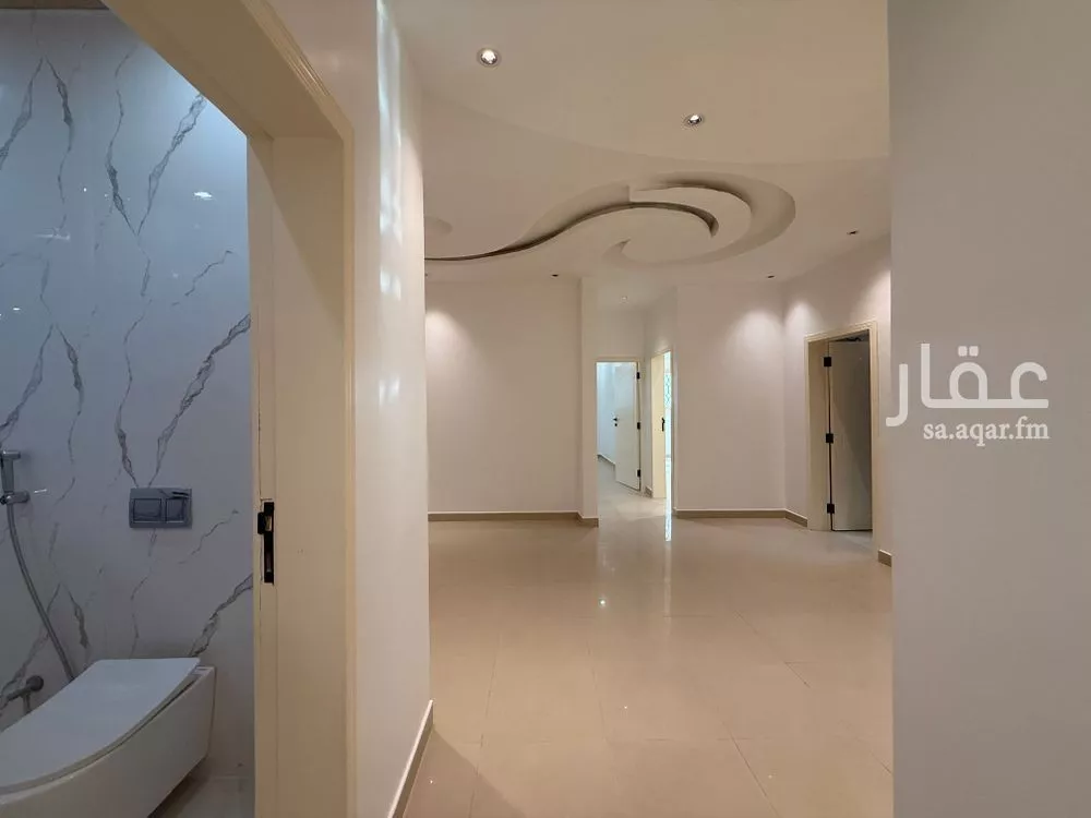 دور 4 غرف في الملك فهد 10