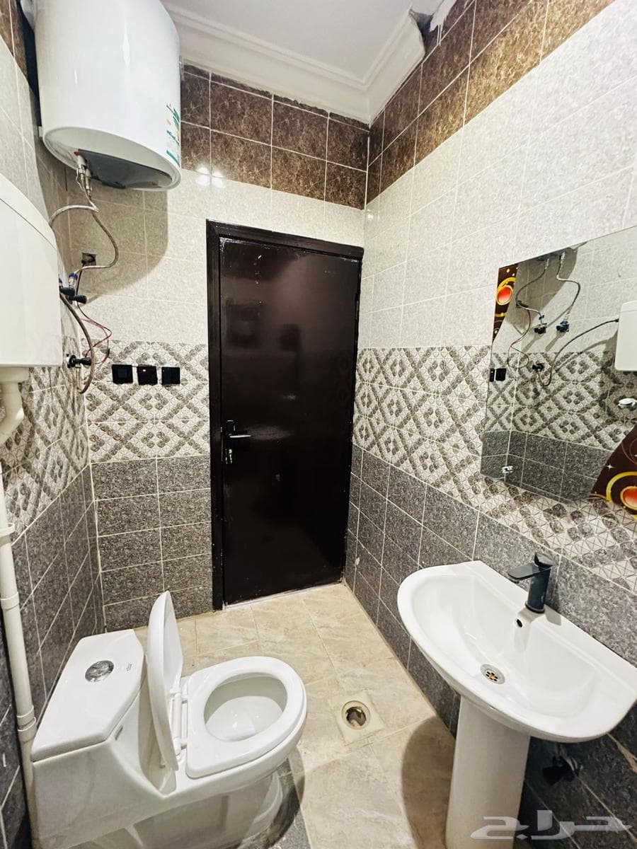 شقة 3 غرف في الرمال 6