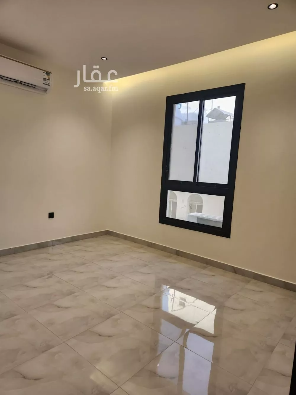 شقة 4 غرف في الزهراء 2