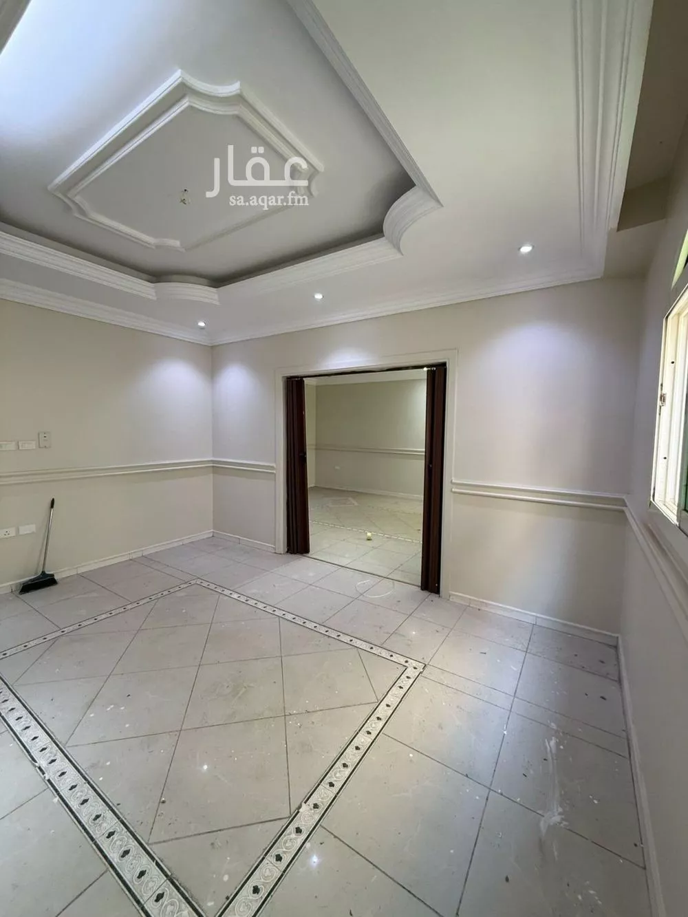 شقة 5 غرف في الروضة 1