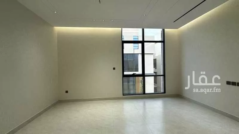 شقة 6 غرف في الروضة 5