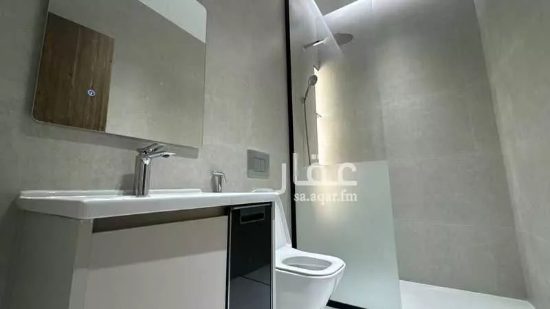 شقة 6 غرف في الروضة 6