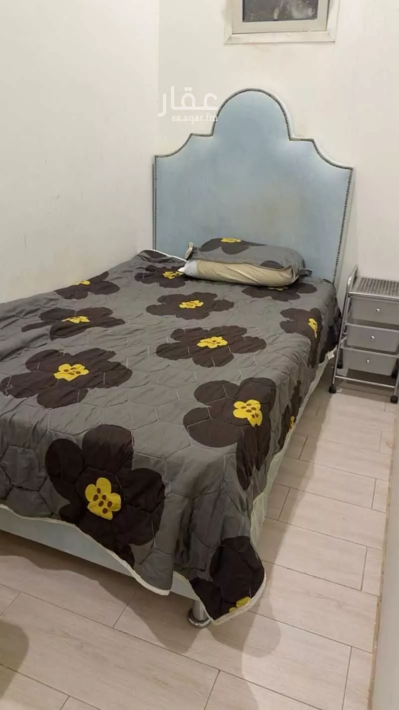 دور 3 غرف في عرقة 17