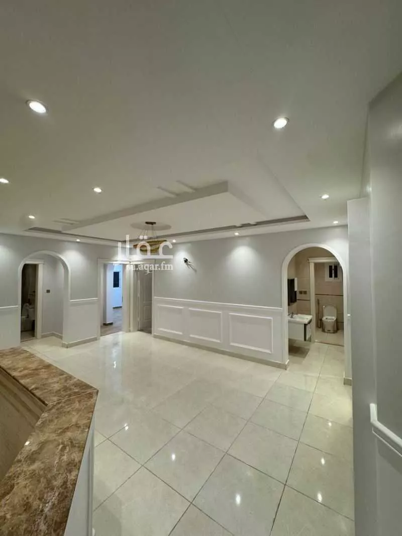 شقة 5 غرف في الصفا 2