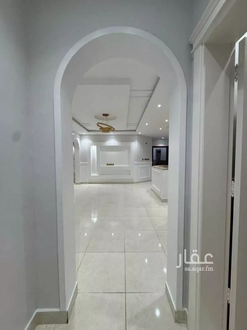 شقة 5 غرف في الصفا 7