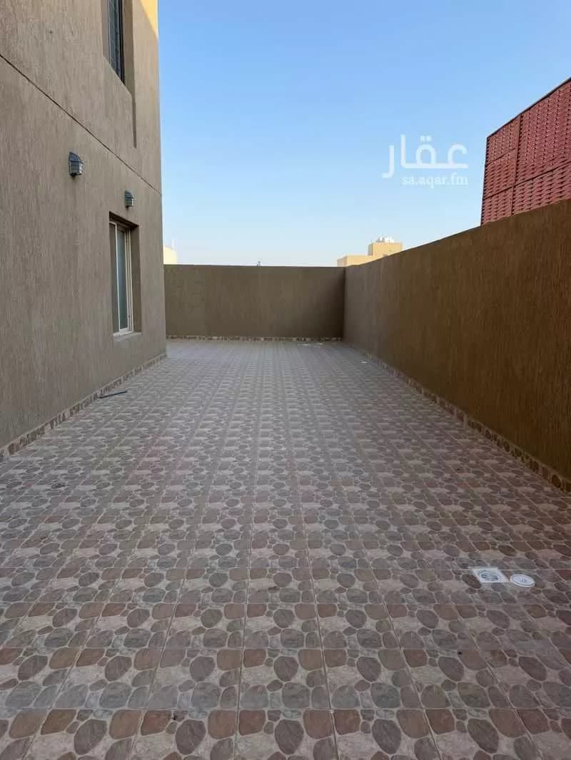 فيلا 5 غرف في الروضة 2