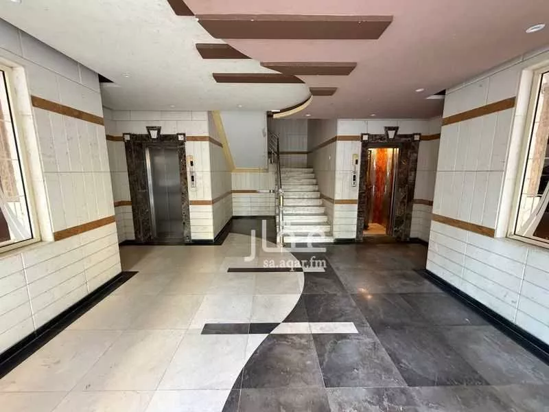 فيلا 5 غرف في الروضة 5