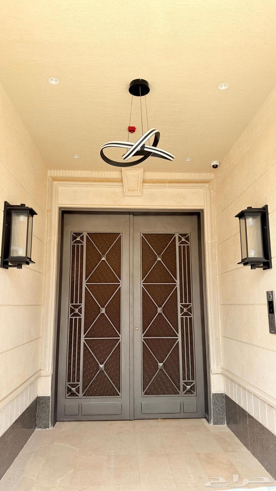 5 bedroom apartment in Al Awali 3