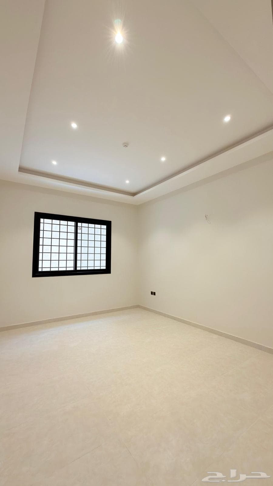 5 bedroom apartment in Al Awali 9