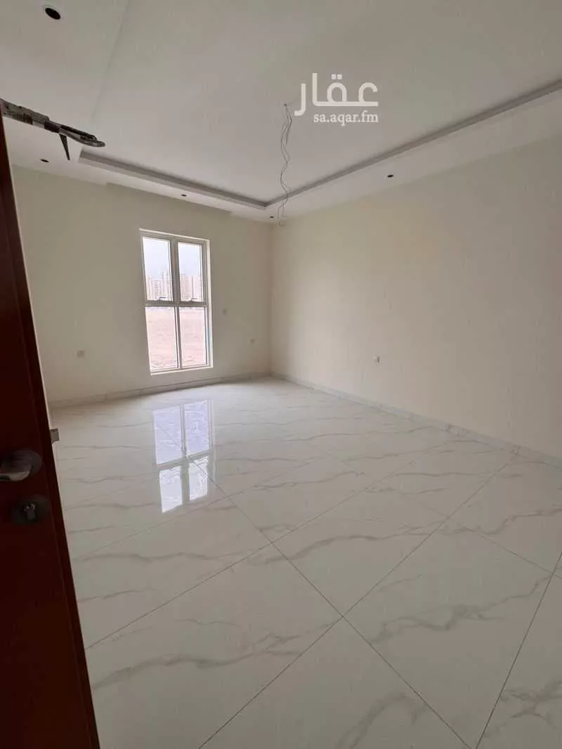 شقة 6 غرف في الورود 2