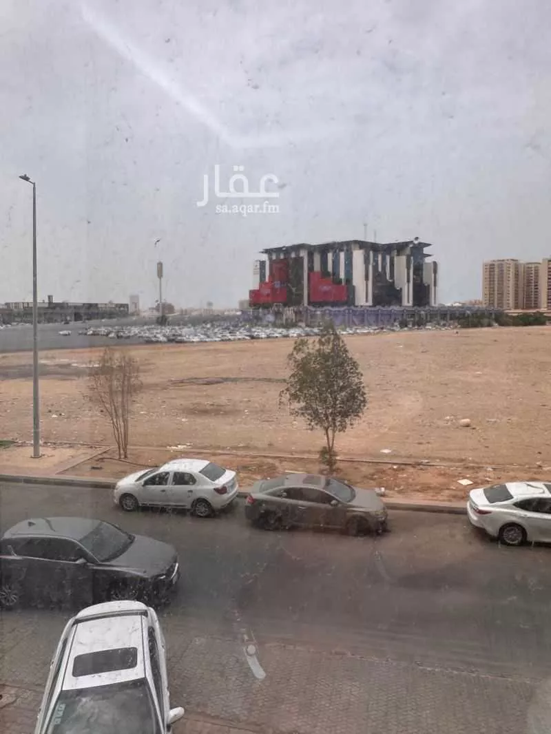 شقة 6 غرف في الورود 6