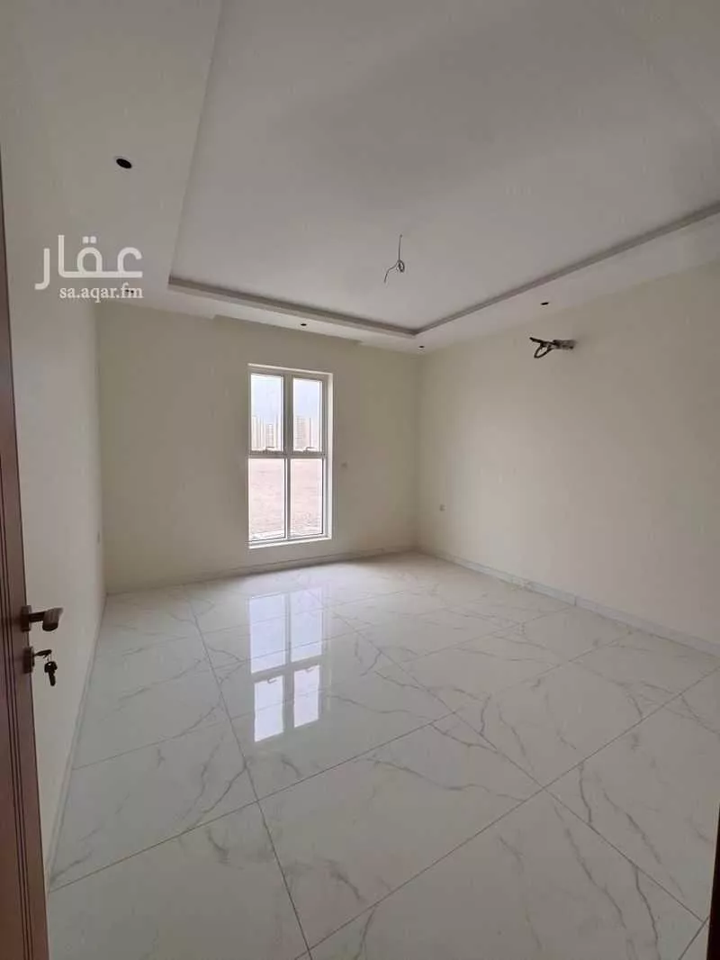 شقة 6 غرف في الورود 7