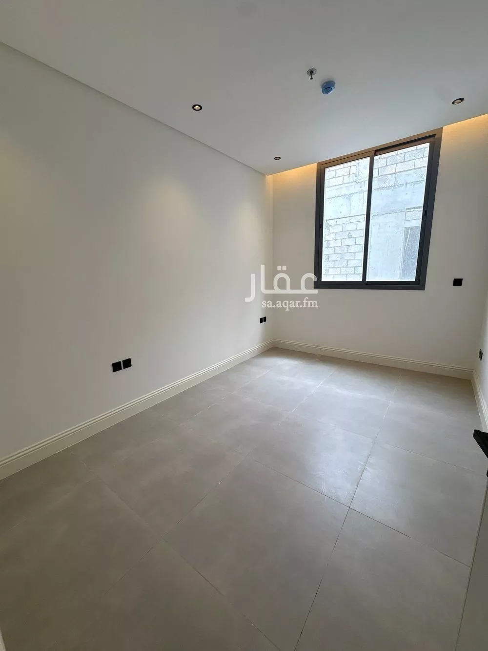 فيلا 4 غرف في المعذر الشمالي 6