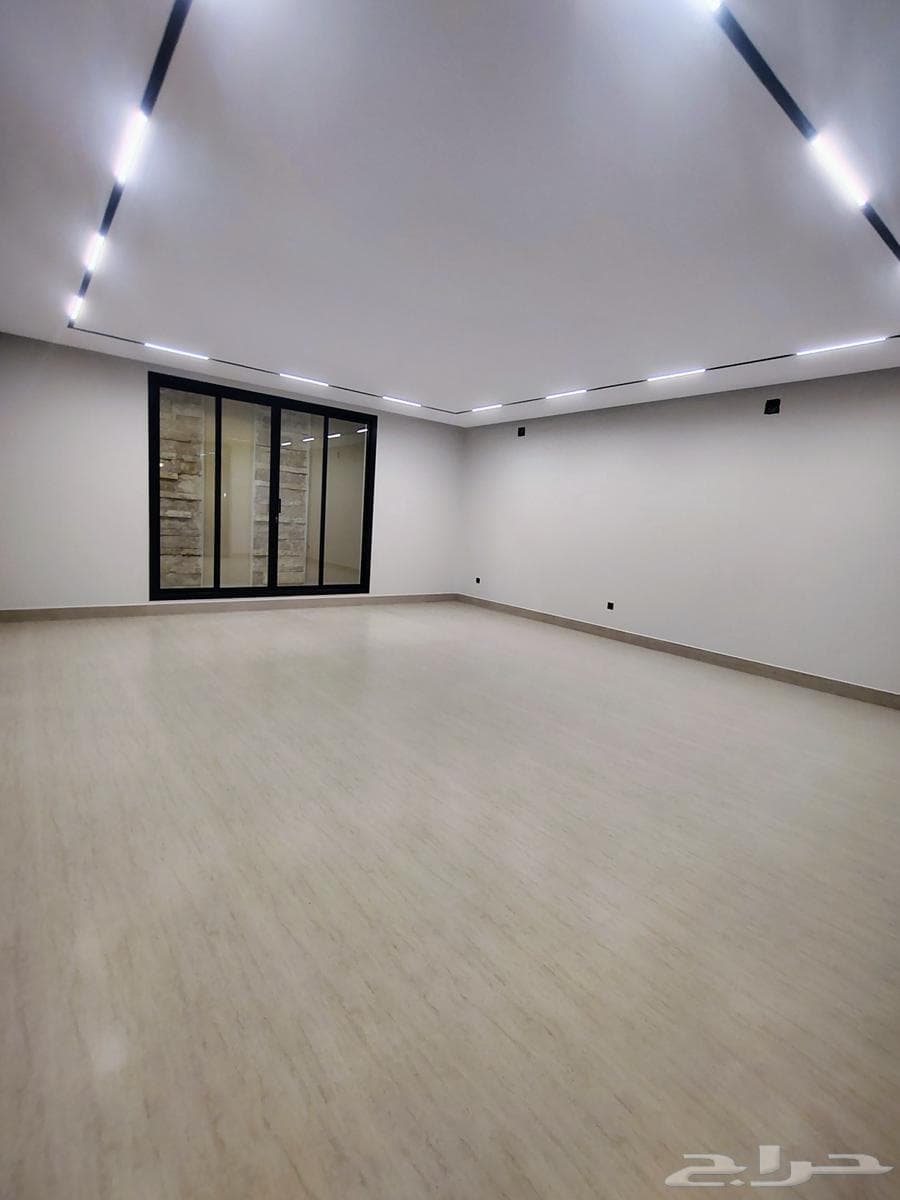 فيلا 6 غرف في طويق 8