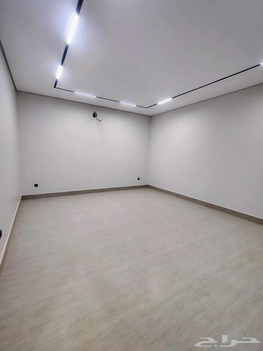 فيلا 6 غرف في طويق 9