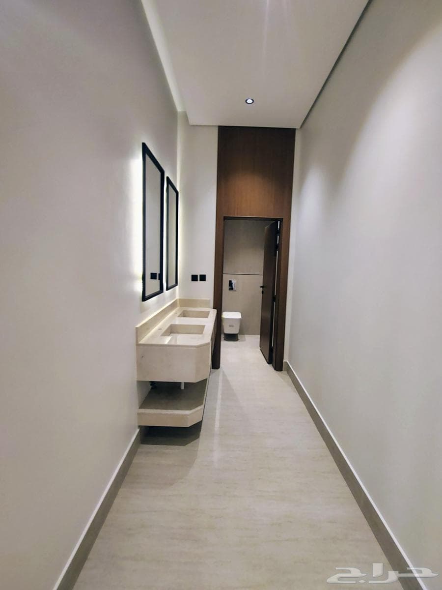 فيلا 6 غرف في طويق 10