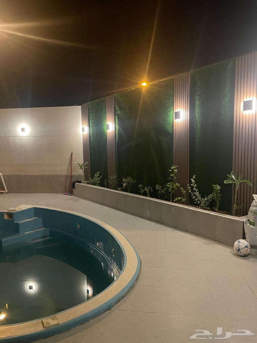 5 bedroom villa in Al Murooj 1